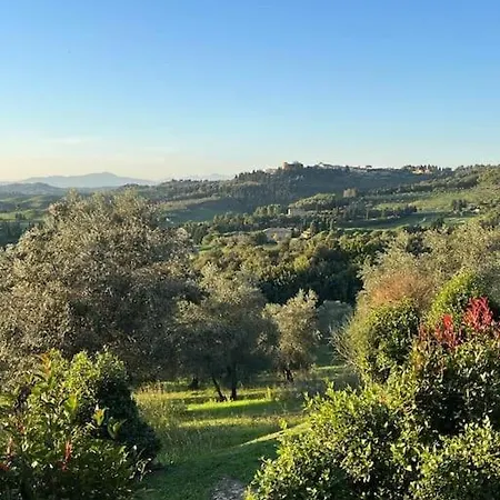 Holiday home Rododendro Casa Sulle Colline Toscane Vicino San Giminiano